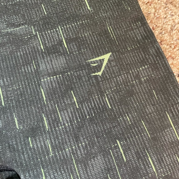 Gymshark leggings - Picture 2 of 3